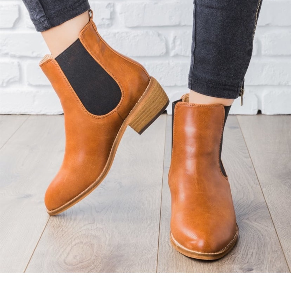 Chelsea boots